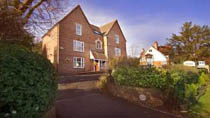 Marlborough House Hotel - Bed and Breakfast